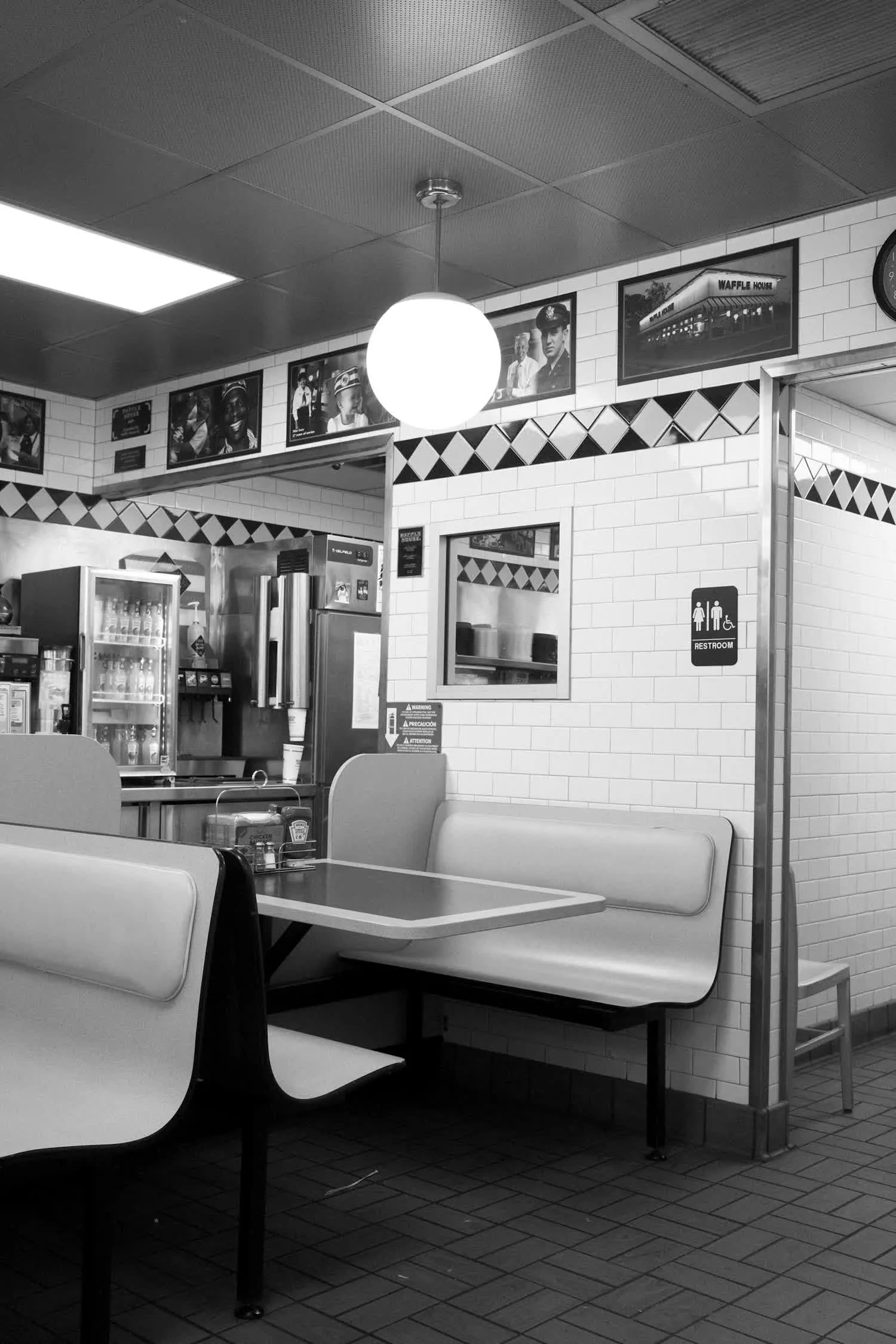 A booth at an American diner